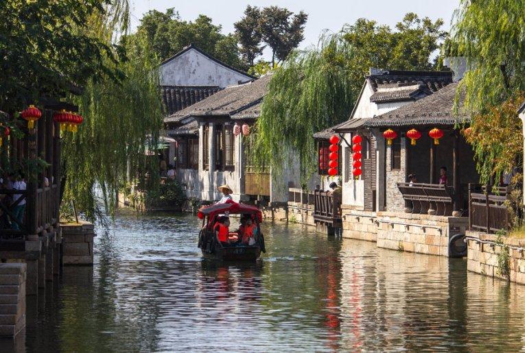 孩子未满一岁离婚要判给谁游戏画面